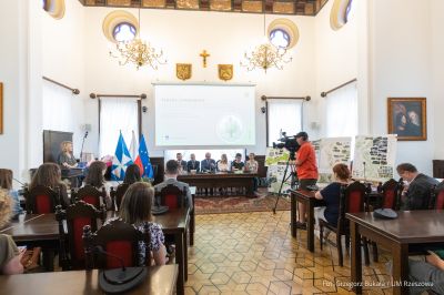 zdjęcie z prezentacji projektów absolwentów Wydziału Architektury Krajobrazu Uniwersytetu Rzeszowskiego, fot. Grzegorz Bukała, Urząd Miasta Rzeszowa